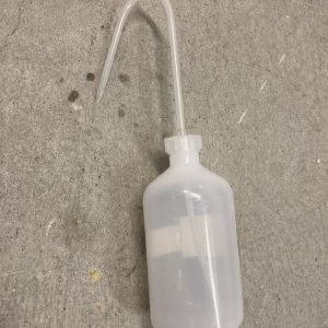 Befüllungshilfe für Scheibenwasser