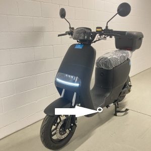 Abdeckung links unten neben Fuss City Go