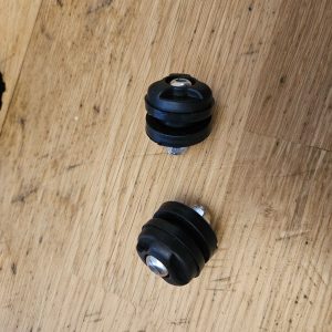 Befestigungsset Windschild zu Seniorenmobil 4000, 2er Set