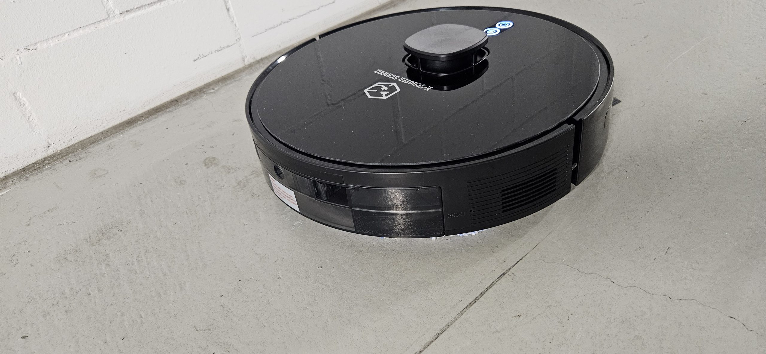 Mehr über den Artikel erfahren EFEP Saugrobo 1, Waschen und Saugen, Smart Wifi, 2 Jahre Garantie, 5000 mah und 3500 pa