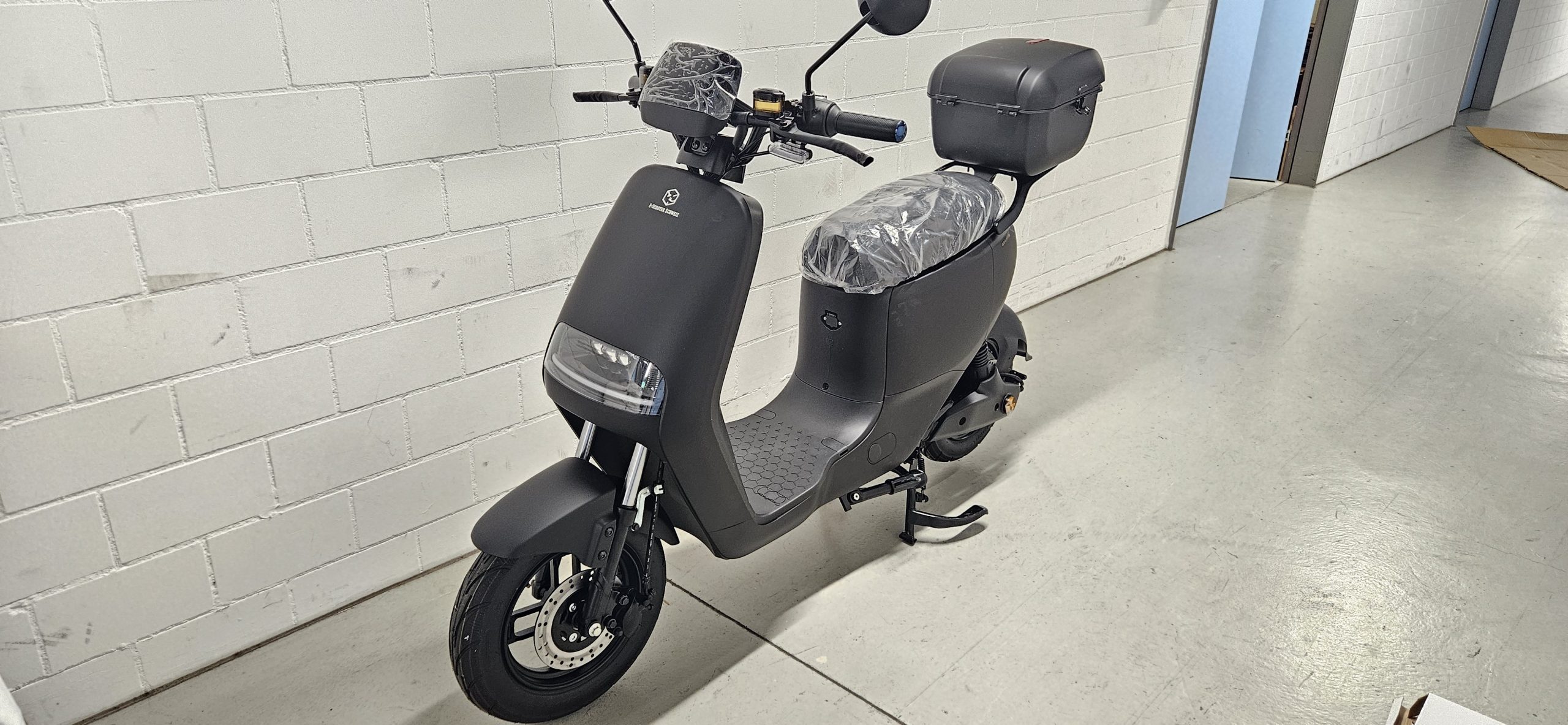 Mehr über den Artikel erfahren Betriebsanleitungsvideo zu City Go RS 2025 Carplay, von EFEP GmbH