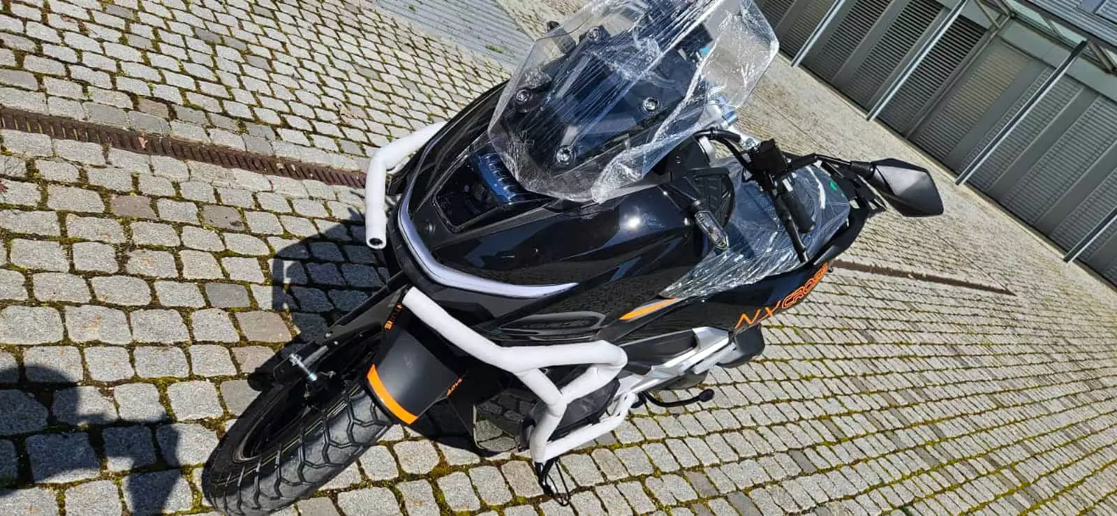 Next NXCross - 110 km/h - 5 Jahre Garantie - 125ccm - A1 Führerschein - inkl. MFK 2 Next NXCross - 110 km/h - 5 Jahre Garantie - 125ccm - A1 Führerschein - inkl. MFK – Bild 2