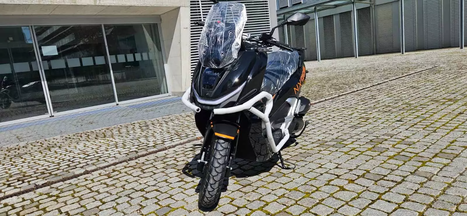 Next NXCross - 110 km/h - 5 Jahre Garantie - 125ccm - A1 Führerschein - inkl. MFK 5 Next NXCross - 110 km/h - 5 Jahre Garantie - 125ccm - A1 Führerschein - inkl. MFK – Bild 5